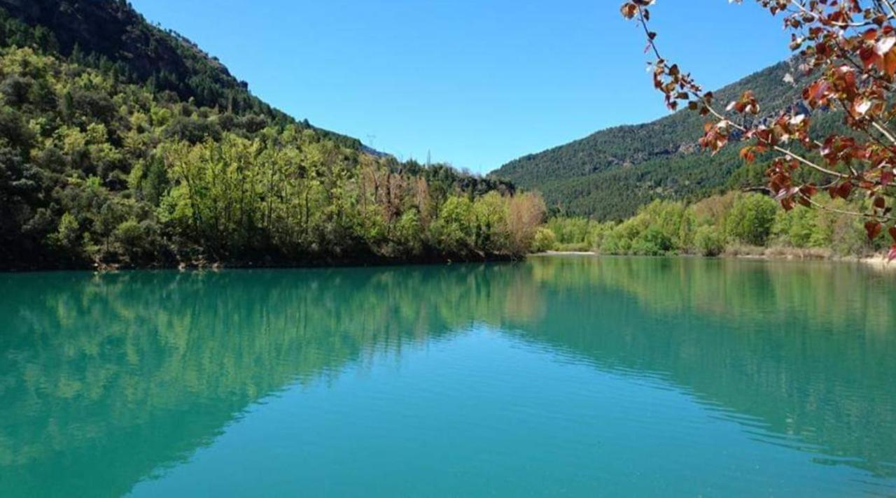 Alojamiento Rural El Penon De Орнос Экстерьер фото